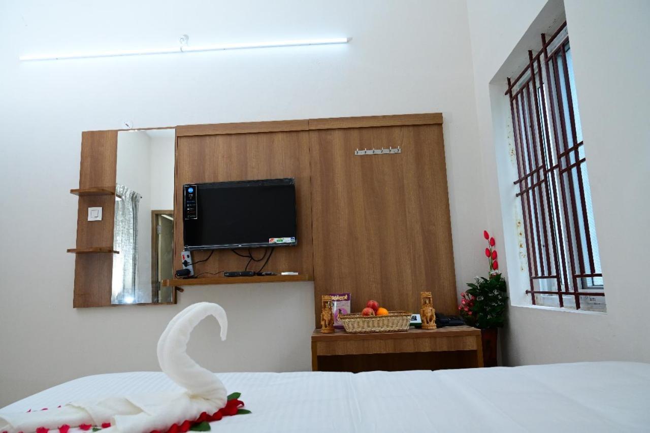 Hotel Geo Park Pudukkottai Buitenkant foto